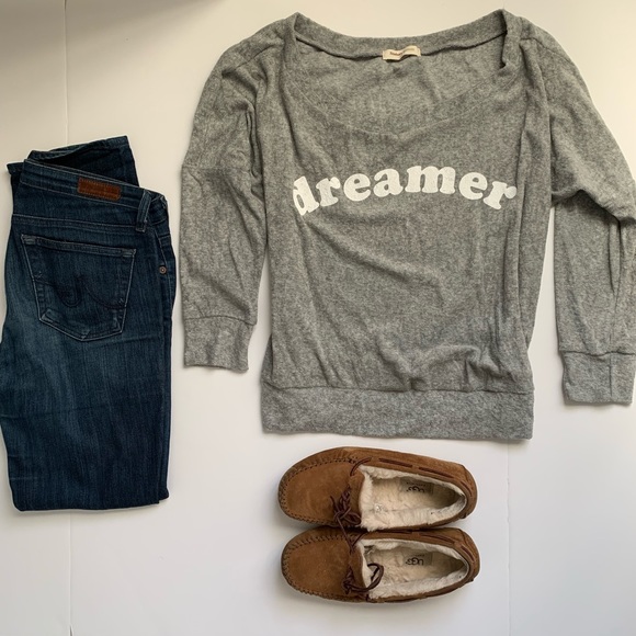 Dreamer Gray 3/4 Length Sleeve Scoop Neck Sweatshirt Size Medium - Picture 8 of 8